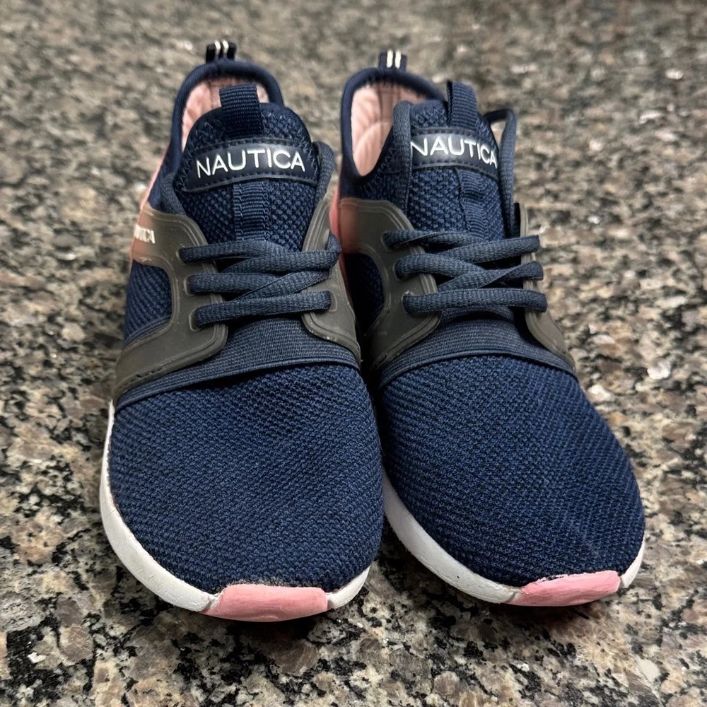 Nautica Women's Blue and Pink Sneakers